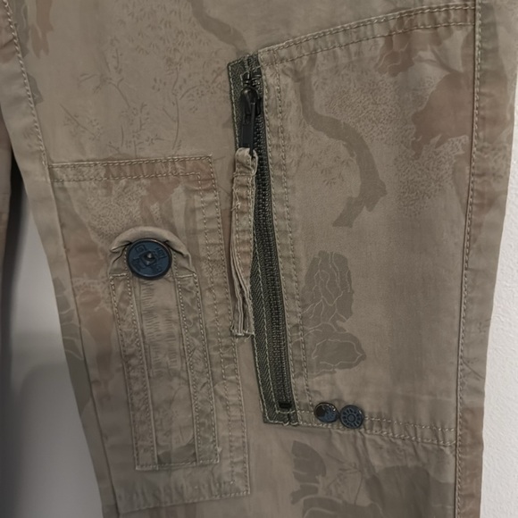 Vintage Y2K Distressed Green Camo Da Nang Cargo Pants 28 waist - Picture 10 of 13